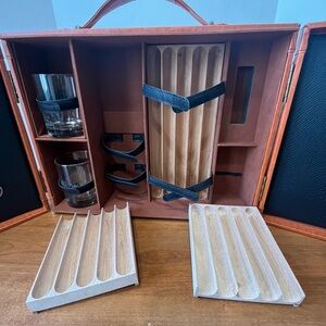 Rocky Patel Humidor And Whiskey Decanter Cigar Party Travel Case Auburn RARE